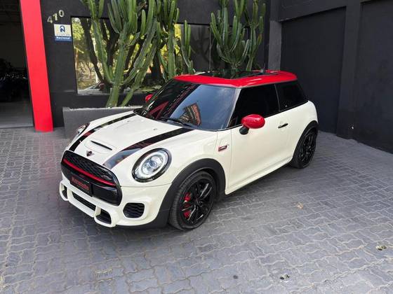 MINI COOPER 2.0 16V TWINPOWER GASOLINA JOHN COOPER WORKS 2P STEPTRONIC